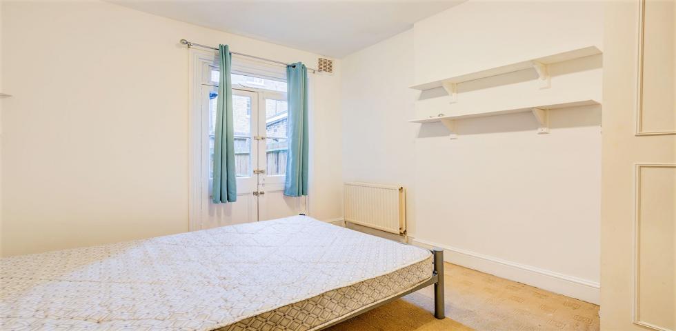 			2 Bedroom, 1 bath, 1 reception Ground Floor Flat			 Cotleigh Road , WEST HAMPSTEAD